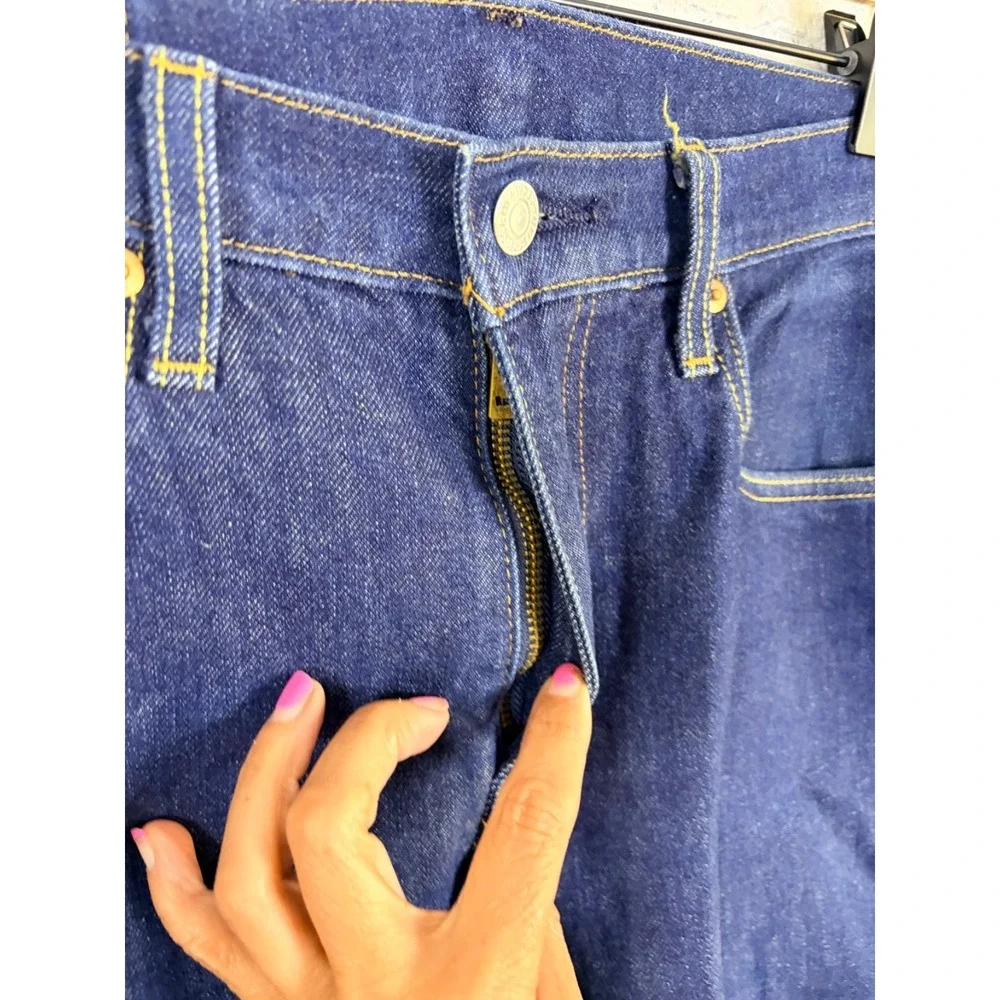 Levis Strauss details brand